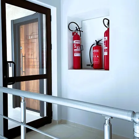 Panorama Sea Lux 酒店 *