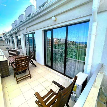 Panorama Sea Lux 酒店